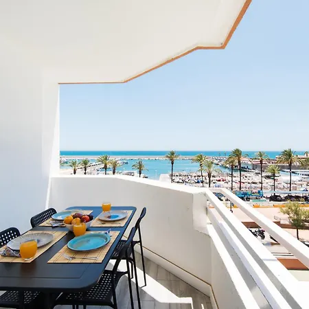 Apartamento Palm True Towers 1, Marina
